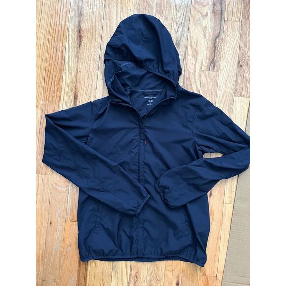 Uniqlo Windbreaker Jacket XS Womens Navy Blue Full Zip Hooded Vented - Picture 1 of 1